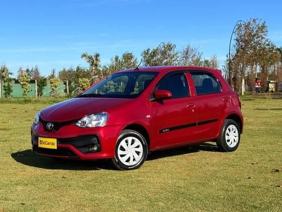 TOYOTA ETIOS 1.3 X 16V FLEX 4P AUTOMÁTICO TOYOTA ETIOS 1.3 X 16V FLEX 4P AUTOMÁTICO